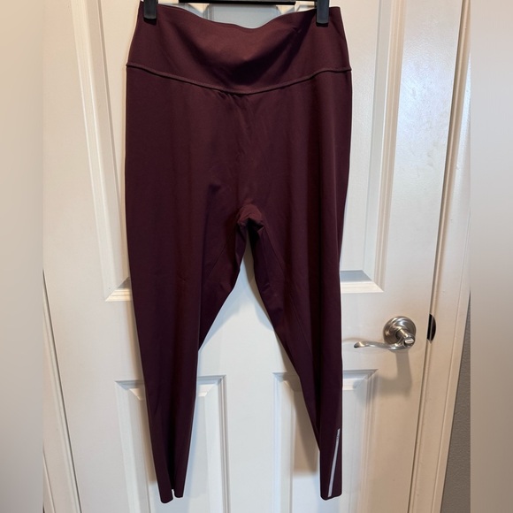 VSX Burgundy High-Waisted Leggings - Picture 1 of 3